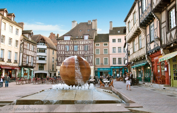 Достопримечательности Шалон-сюр-Сон - Chalon-sur-Saône путеводитель по городу, что посмотреть - 10 самых красивых городов в Бургундии - что посмотреть в окрестностях Дижона, что стоит посмотреть в Бургундии, самые красивые города во Франции