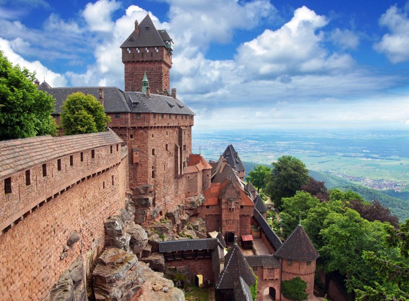 Замки Франции: Эльзас Le château du Haut-Koenigsbourg - Замок От Кенигсберг. Эльзас. Alsace