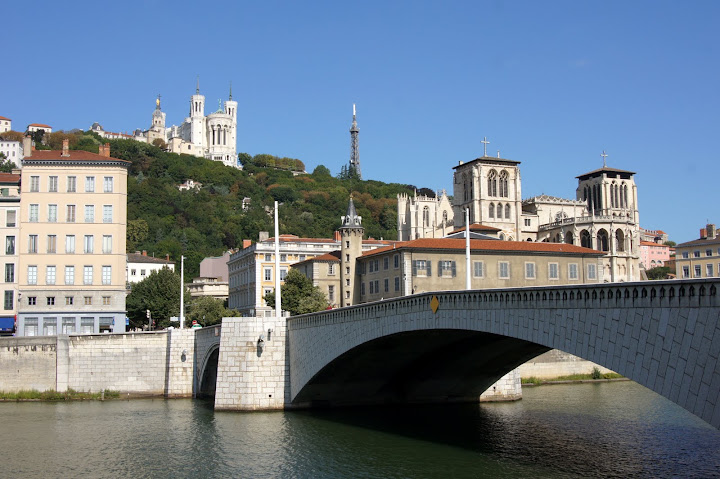 Lyon: путеводитель по Лиону: достопримечательности, карты, как проехать, расписание транспорта, маршруты по Лиону,музеи, церкви, что посмотреть вокруг Лиона