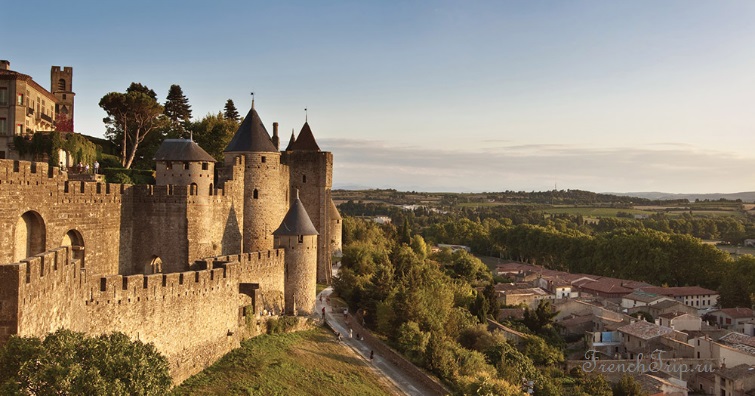 Carcassonne (Каркасон), Франция- достопримечательности, путеводитель по городу