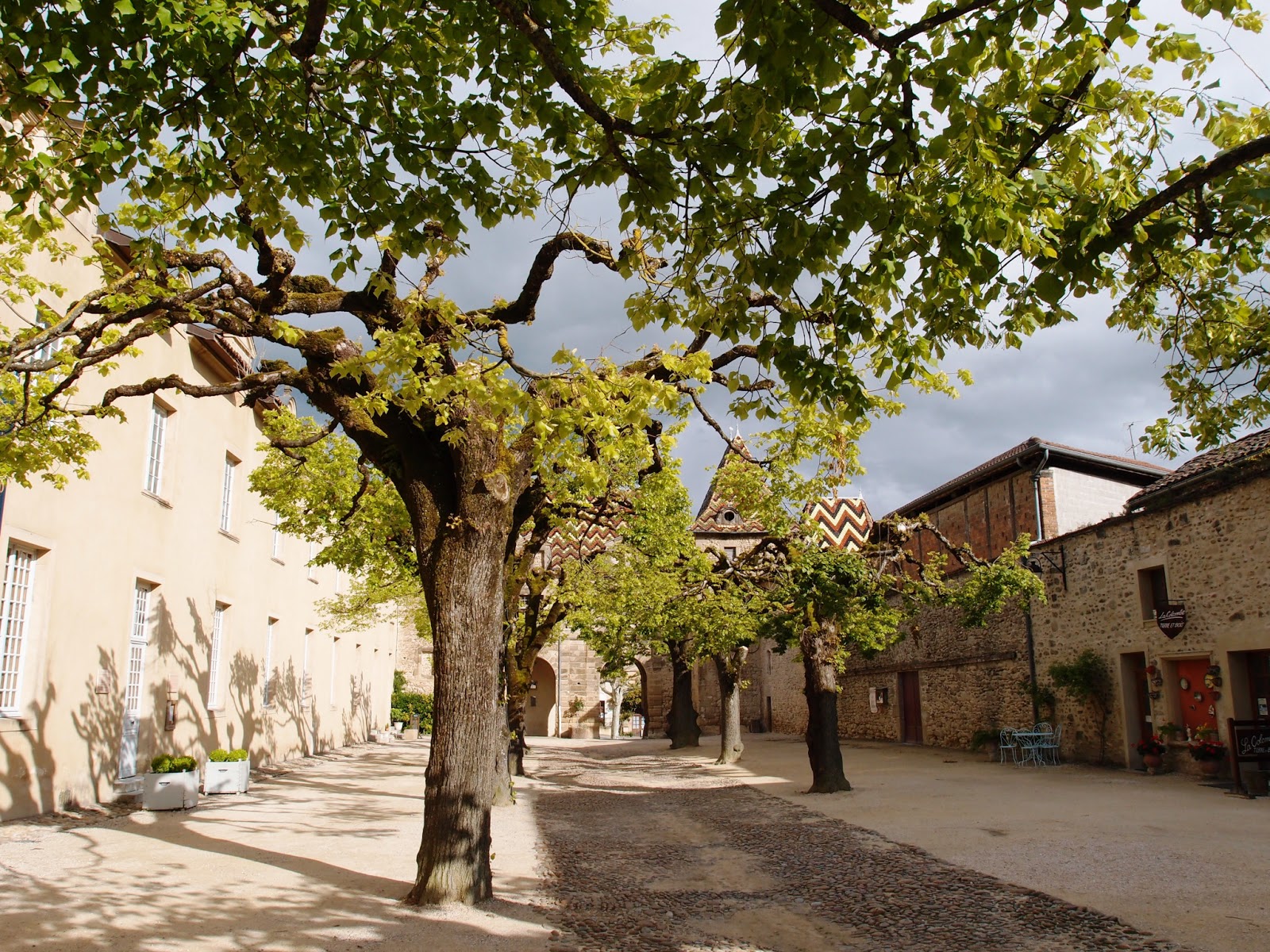 Достопримечательности и виды Saint-Antoine-l'Abbaye: фотографии Saint-Antoine-l'Abbaye Достопримечательности и виды Saint-Antoine-l'Abbaye, путеводитель по Saint-Antoine-l'Abbaye
