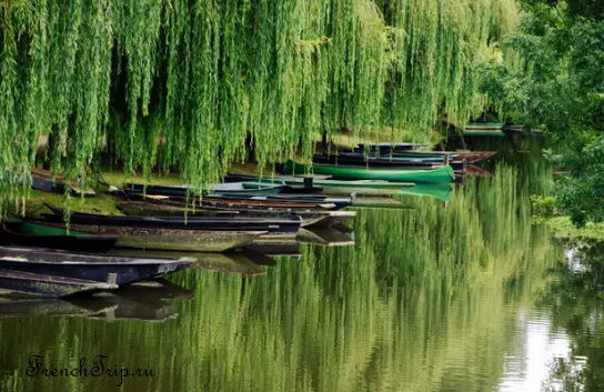 Poitou-Charentes (Пуату-Шаранта): достопримечательности, города, фотографии, транспорт, Poitiers, France region sights travel guide what to see, что посмотреть в Пуату-Шаранта, Форт Байярд, порт Ля Рошель, Зеленая Венеция, карты региона, Saint-Savin, лучшие достопримечательности, Ля Рошель, Пуатье, La Rochelle, Коньяк, Cognac,