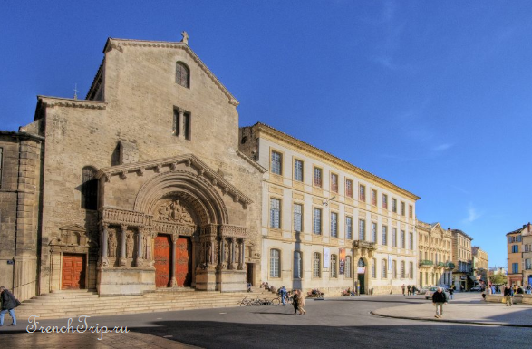 Арль (Arles) - Кафедральный собор святого Трофима (Ancienne Cathédrale Saint-Trophime)
