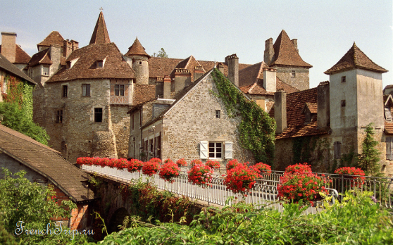 Одна из самых красивых деревень Франции (Les Plus Beaux Villages de France), Carennac (Кареннак)