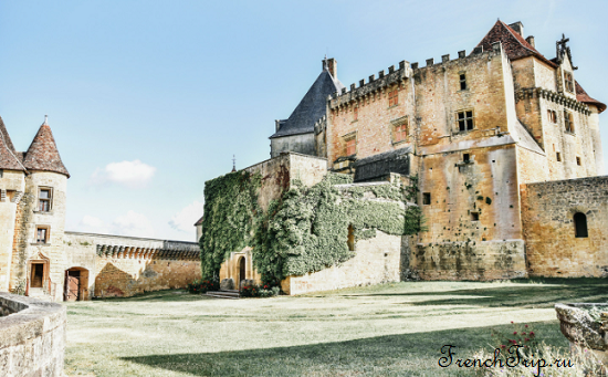 Biron (Бирон), Château de Biron (Замок Бирон) - главные достопримечательности Аквитании, Франция. Французские замки - история, фото, билеты, время работы