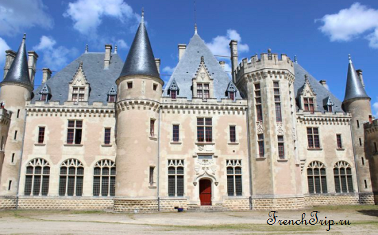 Chateau Saint-Michel-de-Montaigne (город и замок Сен-Мишель-де-Монтень), Франция - путеводитель. Как добраться, что посмотреть, история Chateau de Montaigne