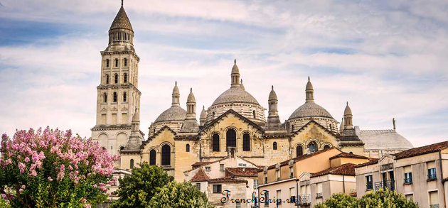 10 самых удивительных церквей Франции Périgueux (Периге), Дордонь, Аквитания, Франция - достопримечательности, путеводитель по городу Периге, фото, что посмотреть в Периге