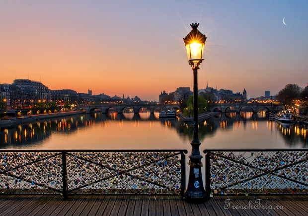 pont des arts paris bridges 10 самых романтичных мест во Франции