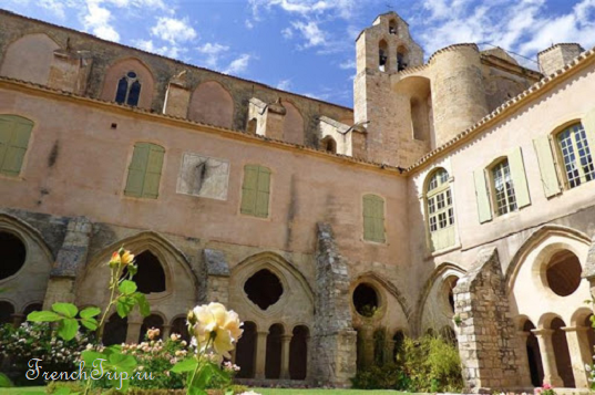 Abbaye Sainte-Marie de Valmagne (аббатство Вальмань), Villeveyrac-2