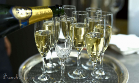 Как проходит дегустация шампанского: цены, что и где дегустировать