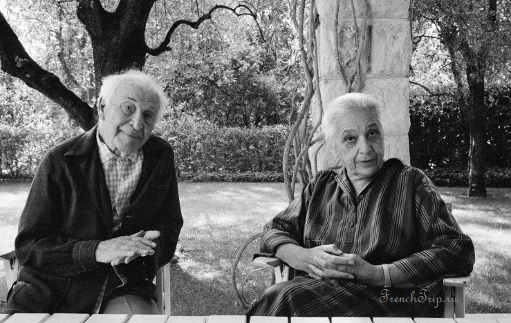 Марк Шагал и его жена Валентина в их доме La Colline, деревня Сен-Поль-де-Ванс, Лазурный берег (Мартина Франк, 1980)