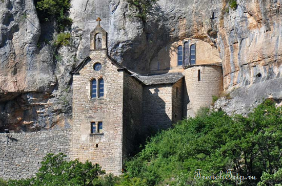 Sainte Enimie_walking tour_map_travel guide_Ermitage