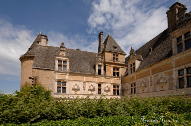 Château de Montal (Шато де Монталь, замок Монталь), Франция - описание, история замка, фото. Посетить замок Монталь - билеты, время работы. Как добраться