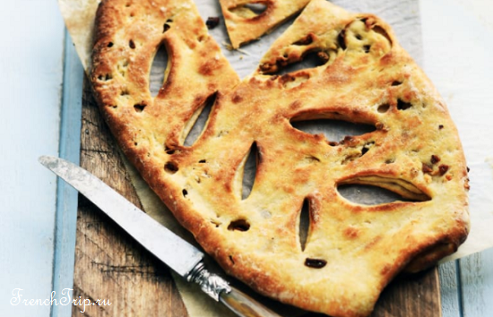French Cuisine Langedoc Nimes specilalities traditional dishes cuisine Fougasse aux grattons