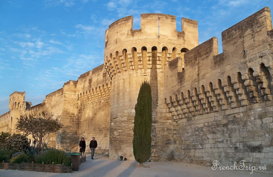 Avignon - Достопримечательности Авиньона - Avignon walls - Укрепления Авиньона, Ворота Авиньона - wall
