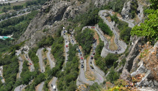 Alpe d'Huez - Tour de France - veloroutes in France - Isere - Rhone Alpes - 10 лучших велосипедных маршрутов по Франции - Тур де Франс
