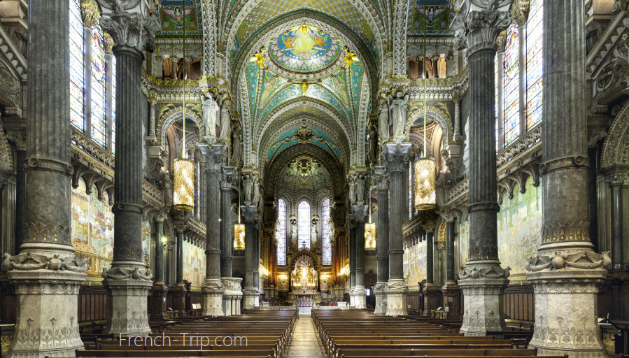 Lyon - Basilique Notre-Dame de Fourvière_Церкви Лиона, лучшие достопримечательности Лиона. Лучший путеводитель по городу Лион