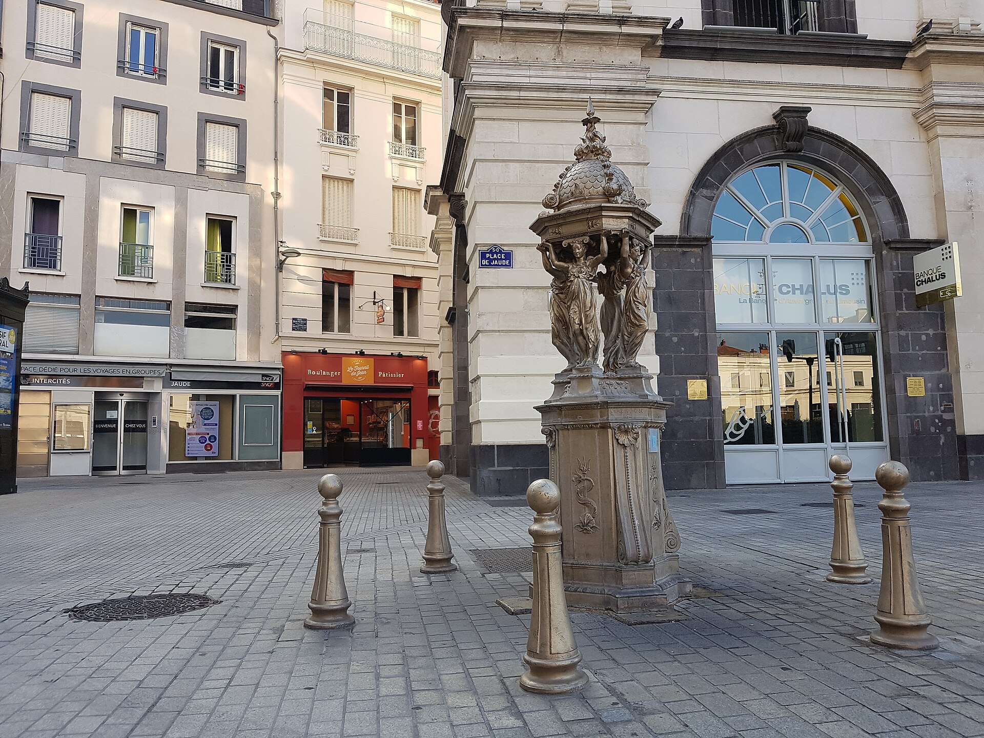 Фотографии Clermont-Ferrand, достопримечательности Clermont-Ferrand