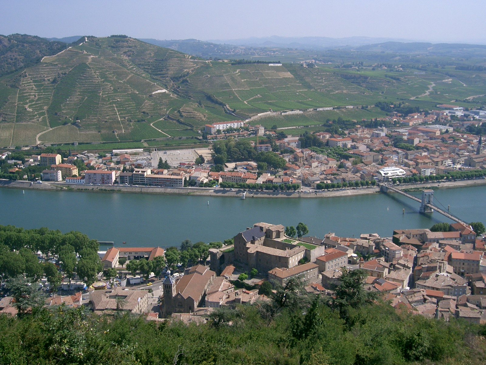 Вин региона Côtes du Rhône