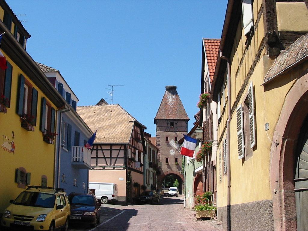 File:Ammerschwihr Obertor.jpg