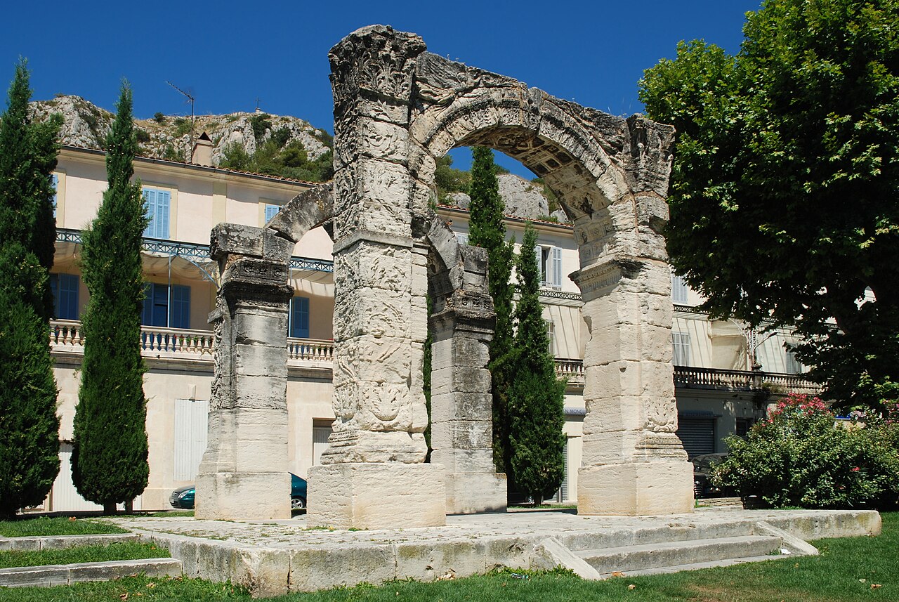 Arc de Triomphe, Cavaillon