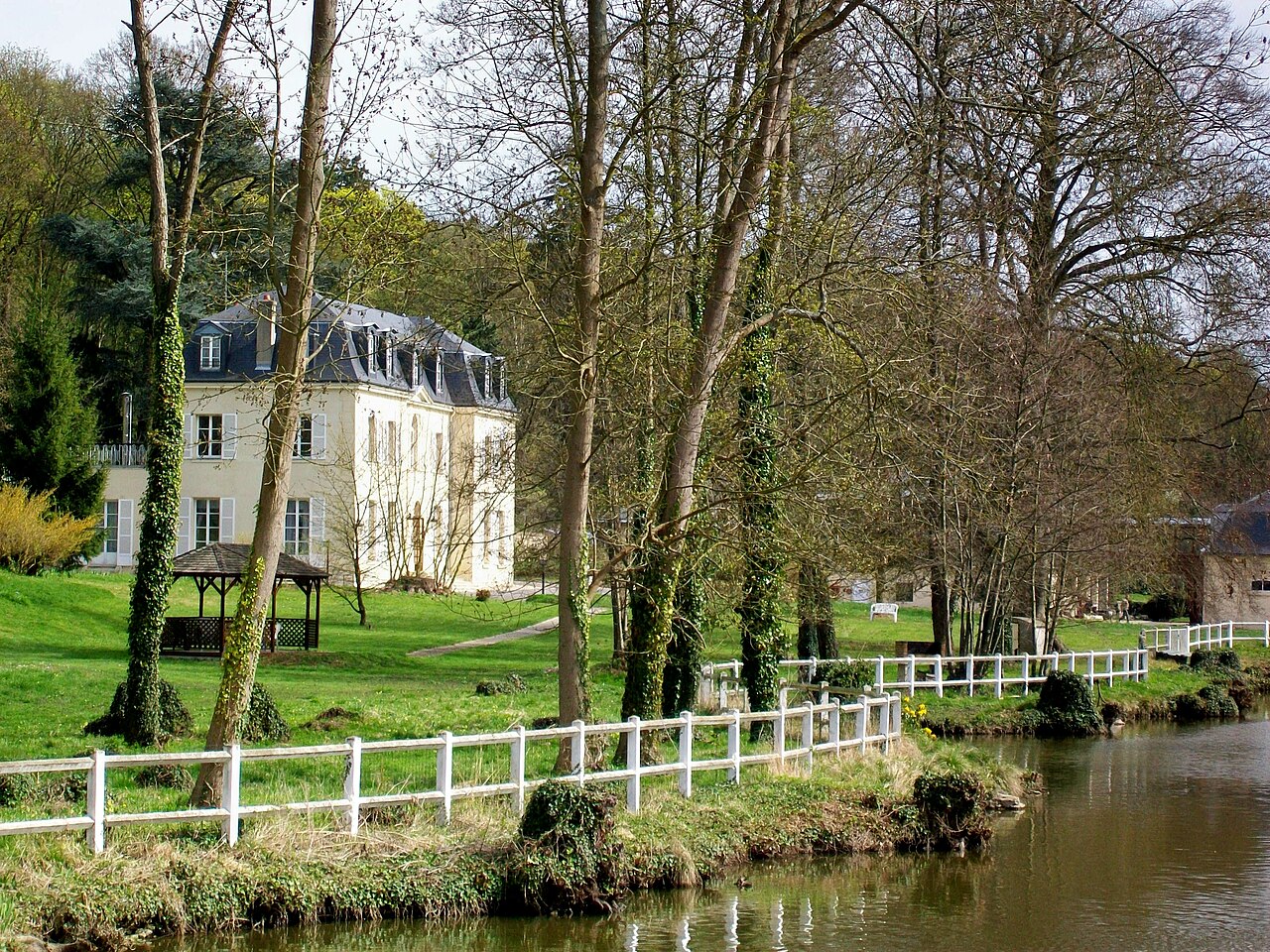 Bellefontaine (95), château.jpg