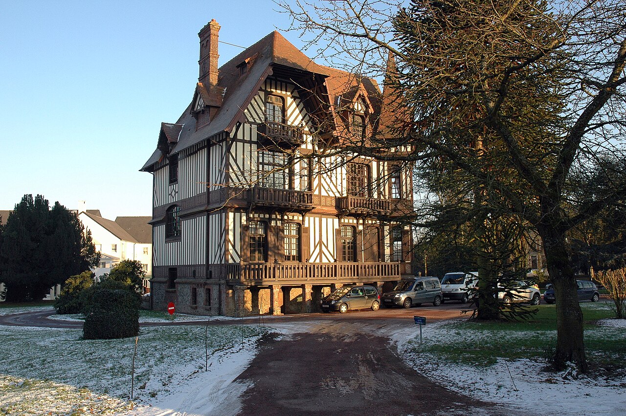 Bourgtheroulde-Infreville manoir du Logis.jpg