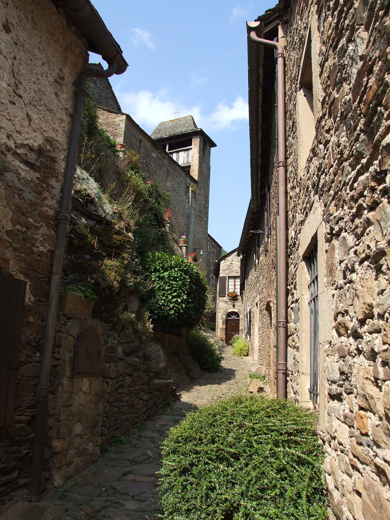 File:Brousse-le-Château - 18.jpg