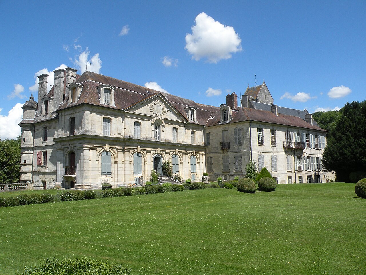 Château d'Ambleville 60.JPG
