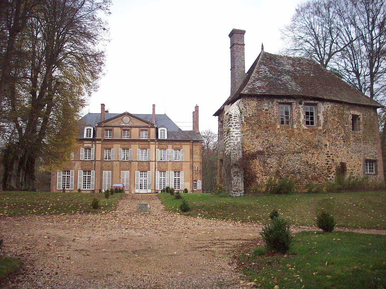 Château de Chennebrun 2.JPG