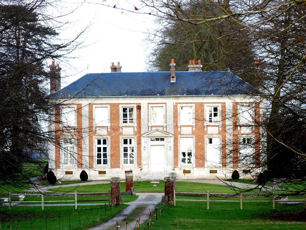 Château de la Tuilerie - Cauverville-en-Roumois.JPG