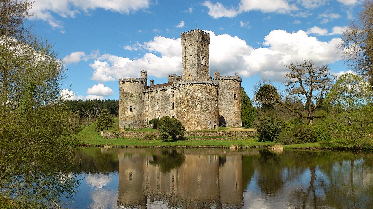 Image illustrative de l'article Château de Montbrun (Dournazac)