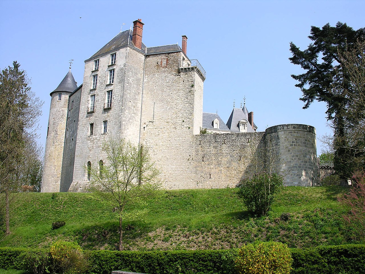 Château de Saint-Brisson-sur-Loire