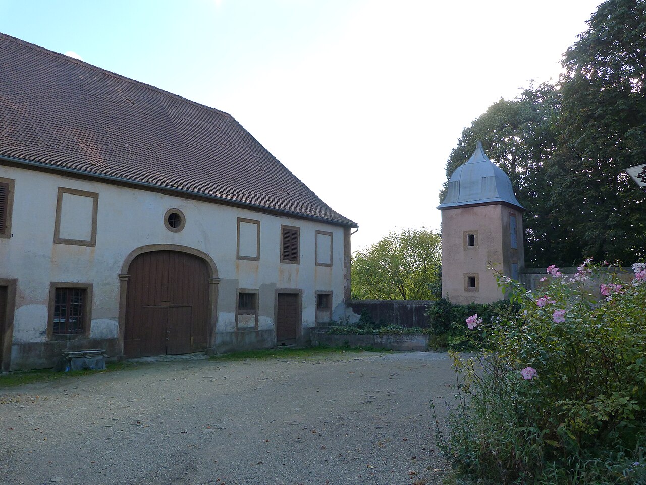 CHATEAU PIEGEONNIER DRULINGEN 67.JPG