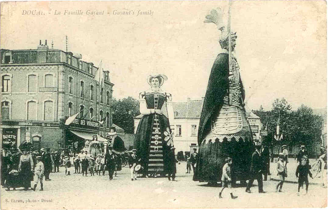 Fêtes de Gayant в Дуэ