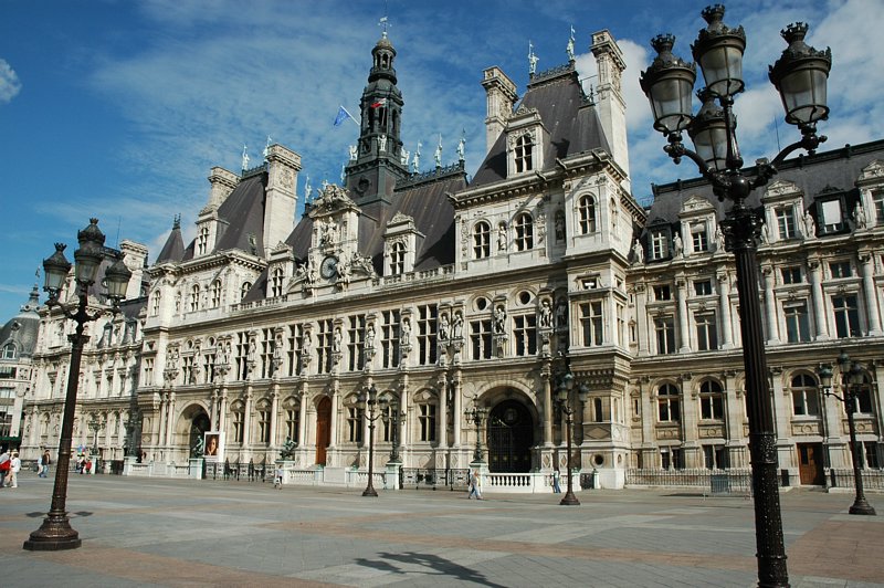 File:HotelVilleParis.JPG