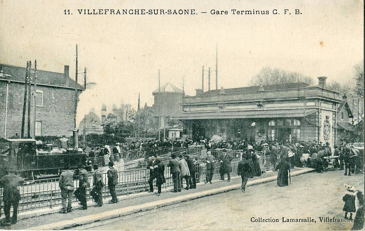 Gare du Chemin de fer côté ville
