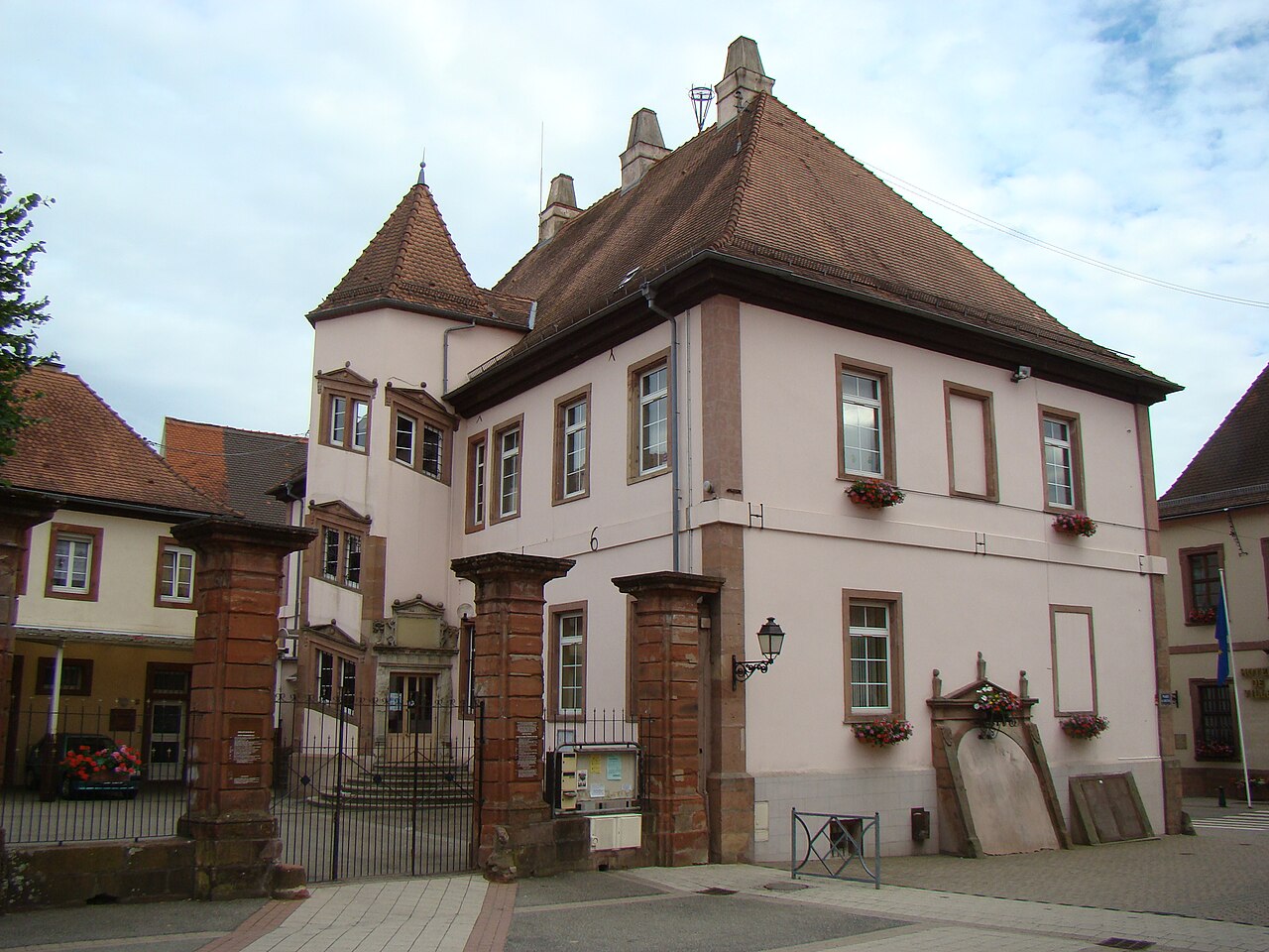Lauterbourg-Bischofspalast1.JPG