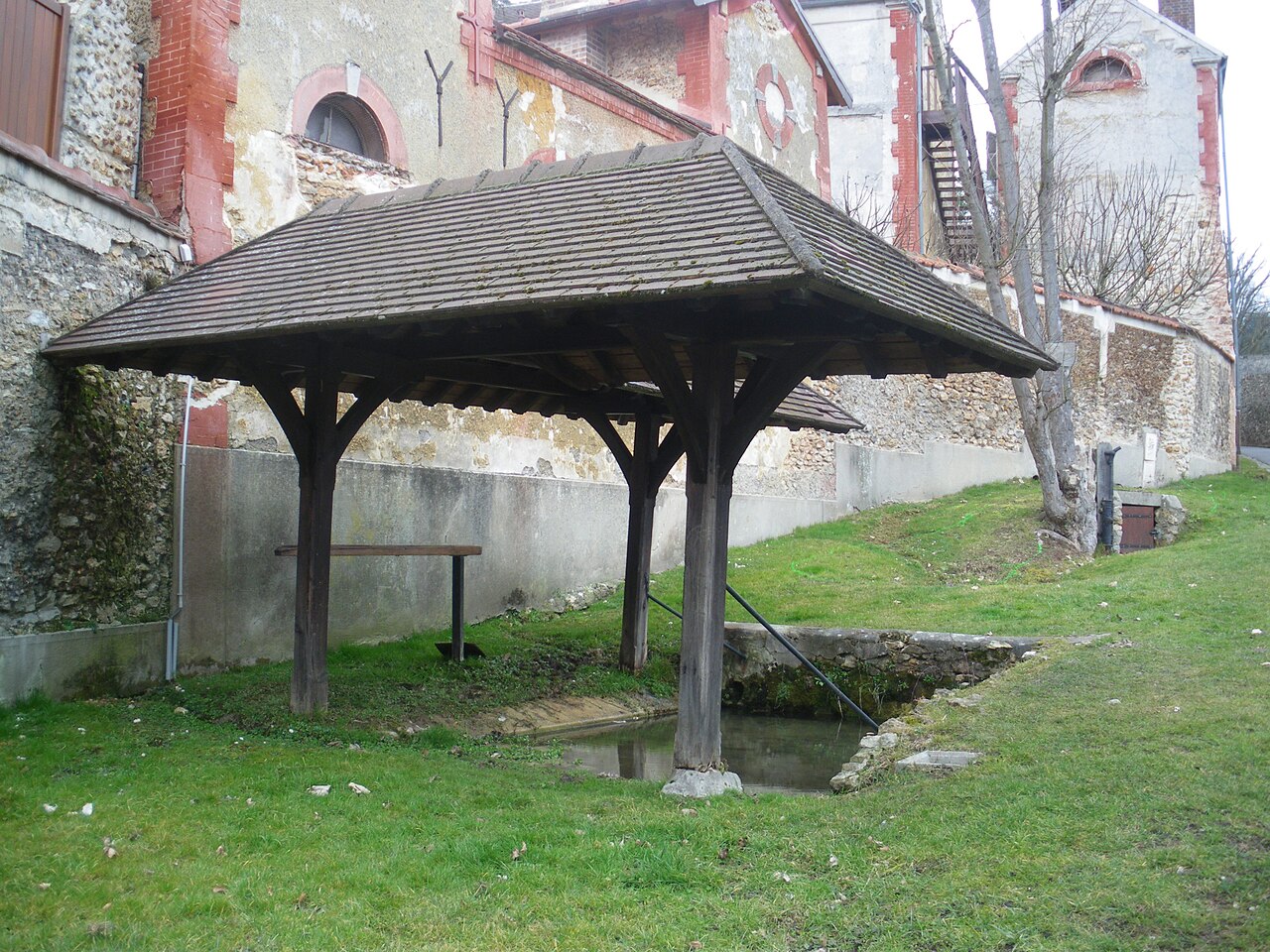 Lavoir Vaudoyen.JPG