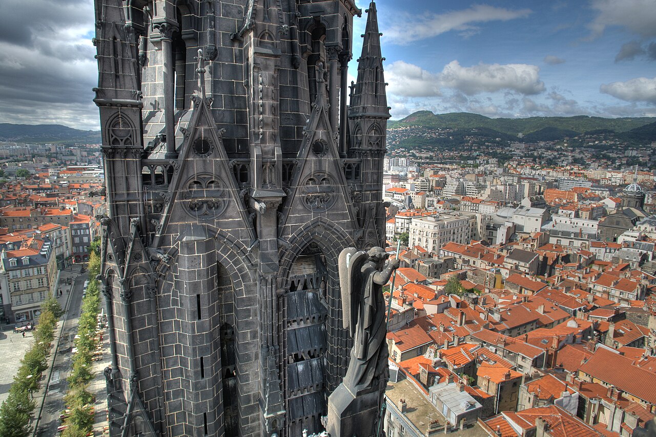 Фотографии Clermont-Ferrand, достопримечательности Clermont-Ferrand
