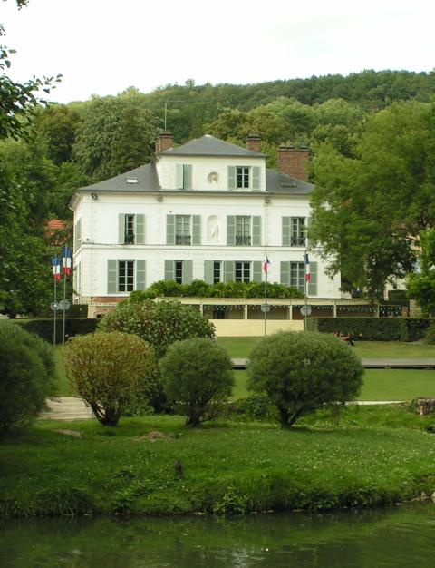 Mairie de Gif-sur-Yvette.jpg