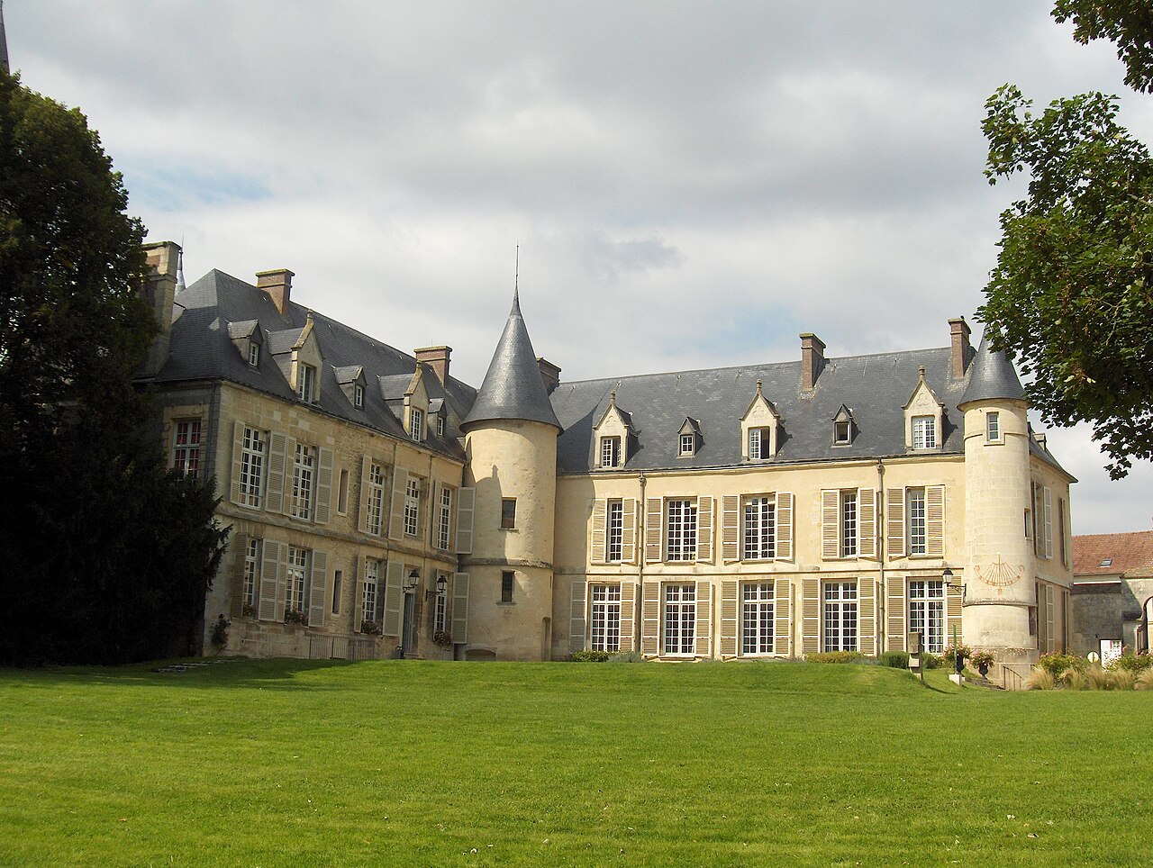 Maison du Parc à Théméricourt.JPG