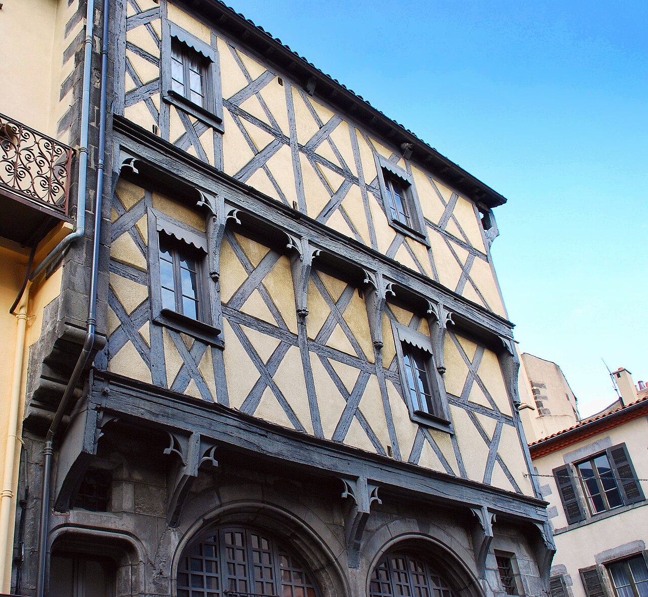 Фотографии Clermont-Ferrand, достопримечательности Clermont-Ferrand