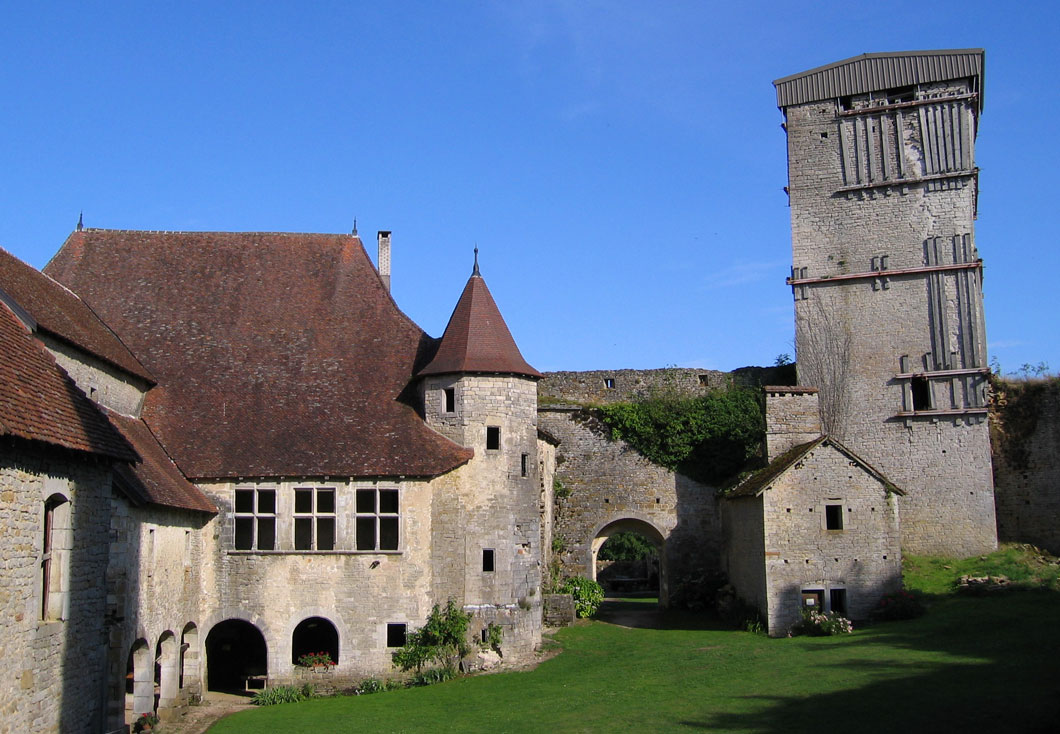 Château d'Oricourt, замки Франции Франш-Конте