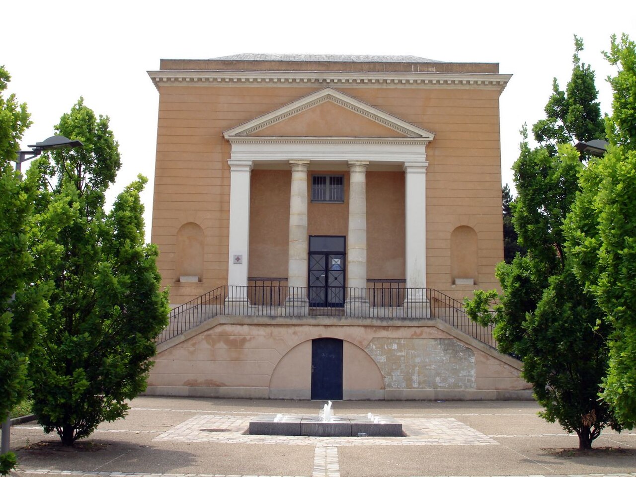 Petit-Chateau1 Eaubonne.JPG