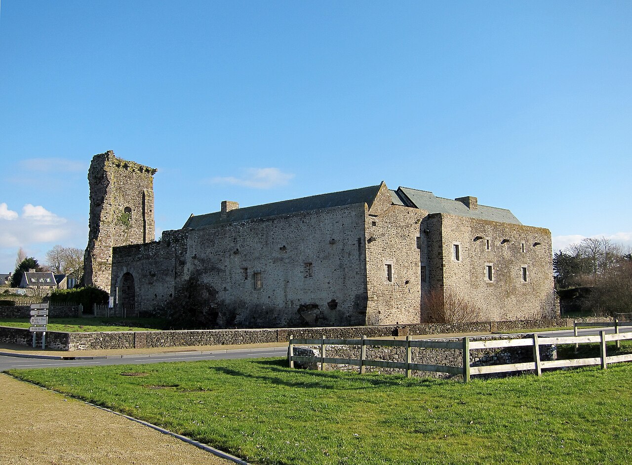 Image illustrative de l'article Château de Regnéville