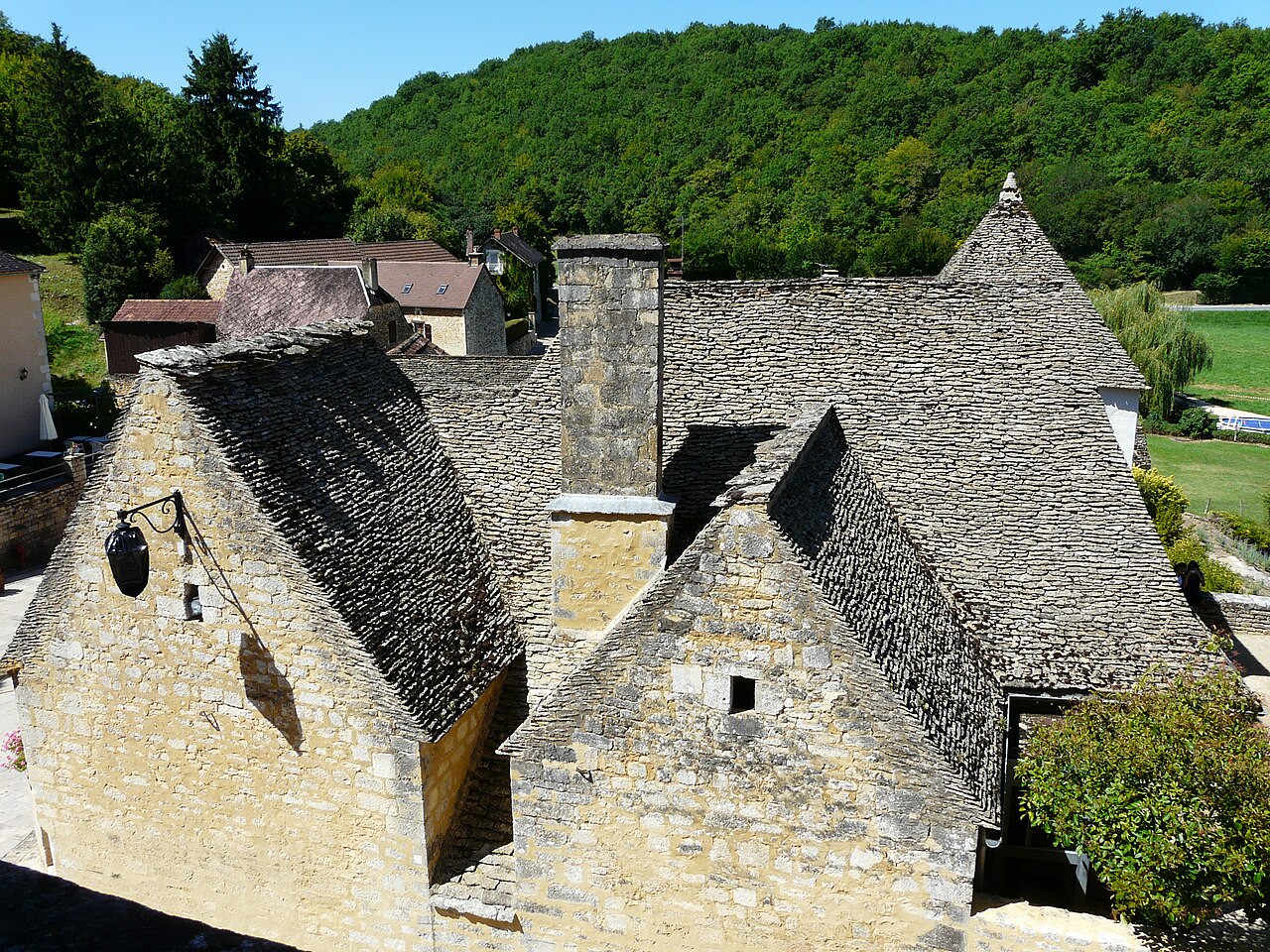 Saint-Amand-de-Coly (Сен-Аман-де-Коли)