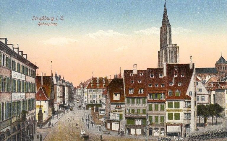 Place du Corbeau