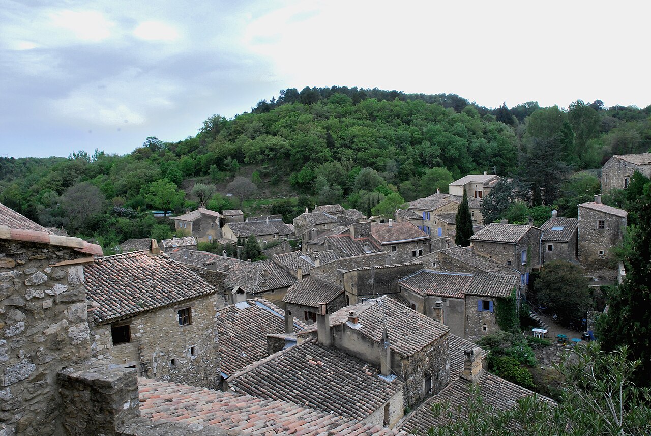 Saint-Montan (Сен-Монтан), Рона-Альпы, достопримечательности, путеводитель